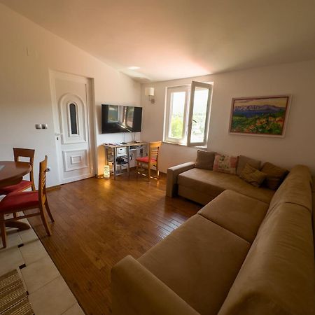 Bellavista Jelsa 2+2 Διαμέρισμα Εξωτερικό φωτογραφία
