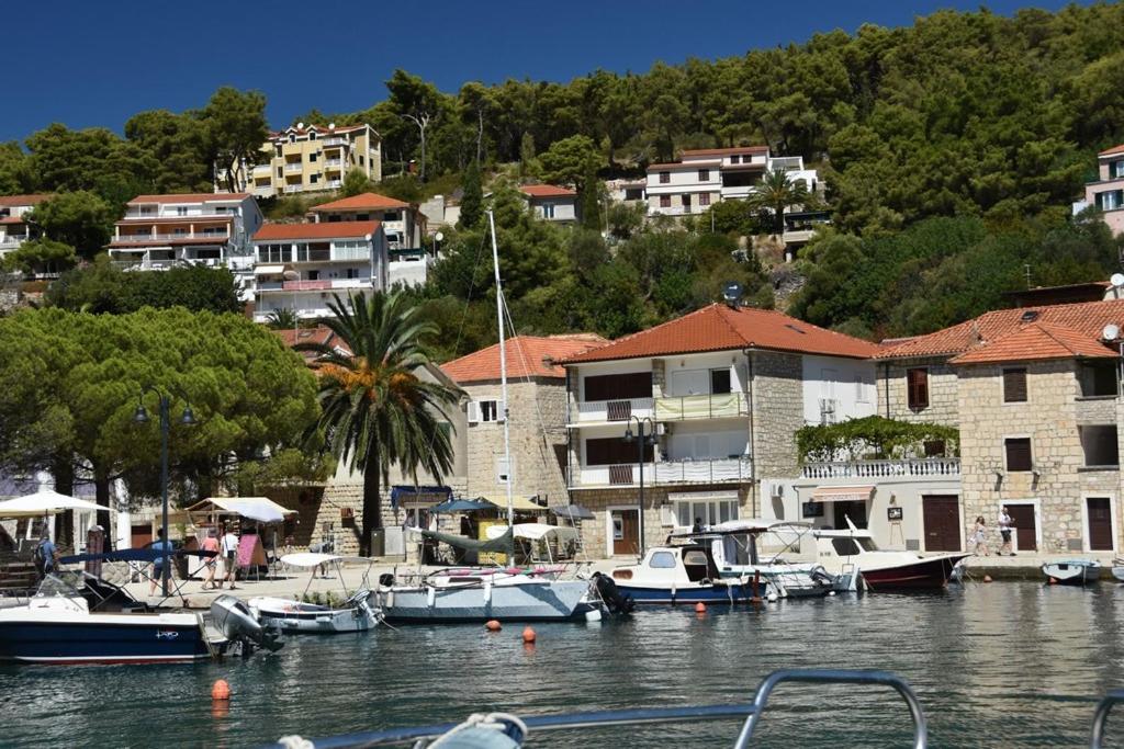 Bellavista Jelsa 2+2 Διαμέρισμα Εξωτερικό φωτογραφία