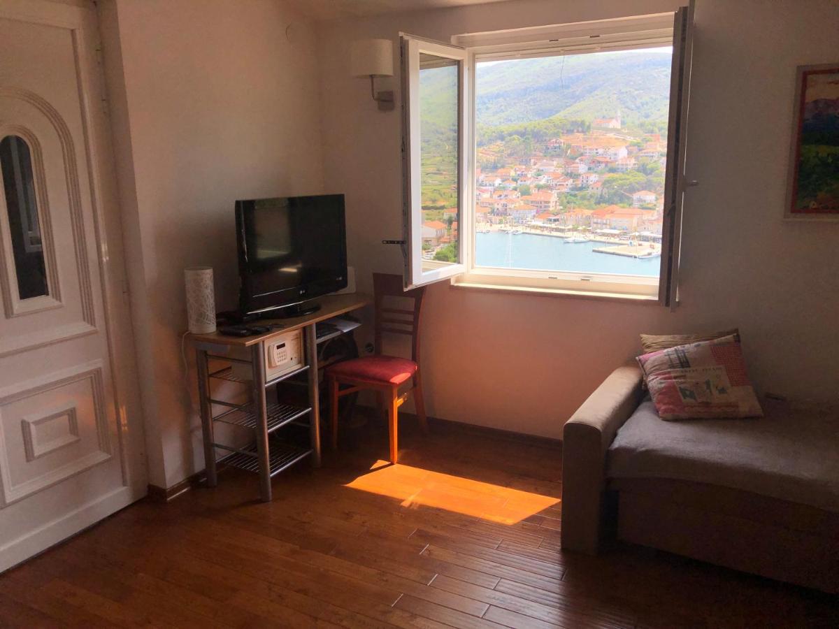 Bellavista Jelsa 2+2 Διαμέρισμα Εξωτερικό φωτογραφία