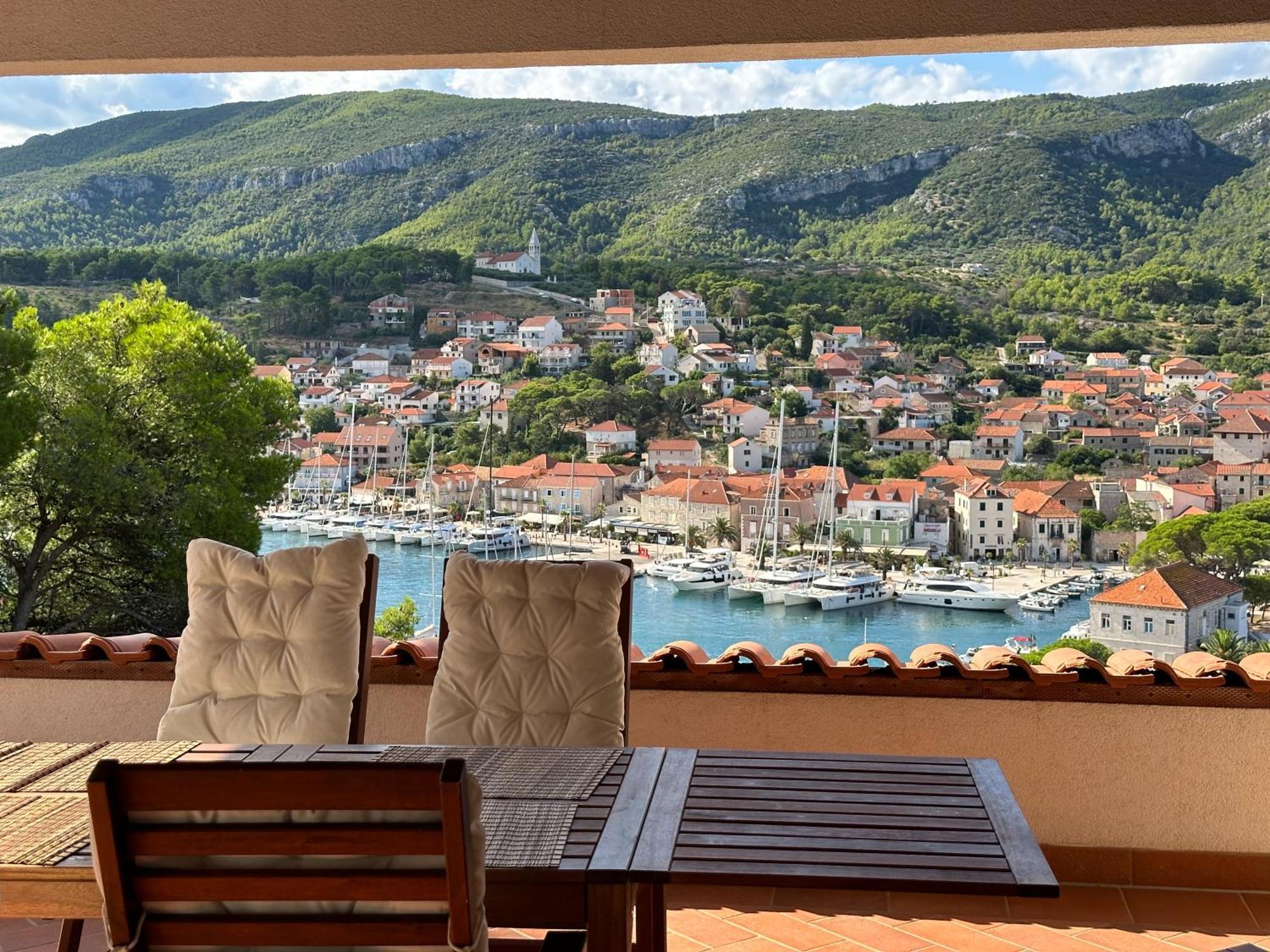 Bellavista Jelsa 2+2 Διαμέρισμα Εξωτερικό φωτογραφία